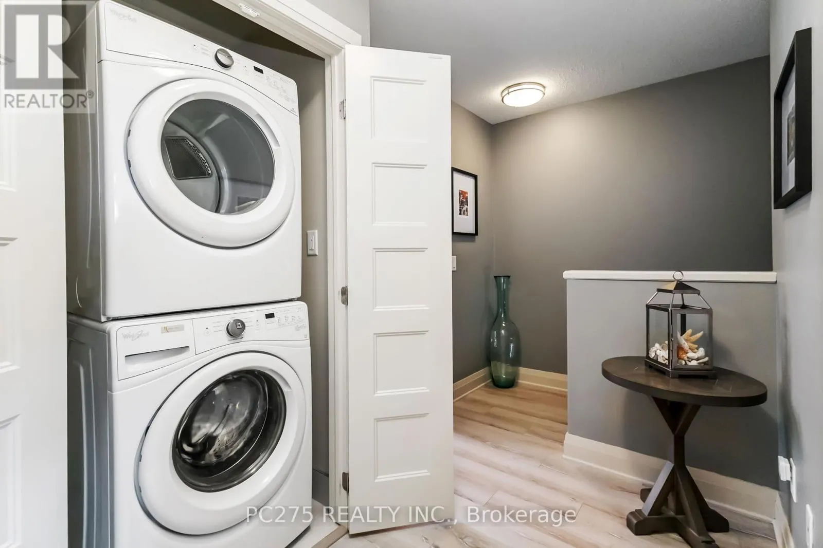 15 - 1040 CORONATION DRIVE, #15