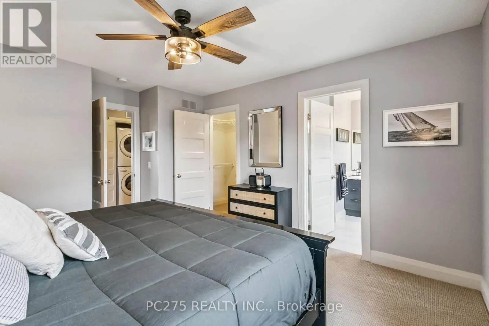15 - 1040 CORONATION DRIVE, #15