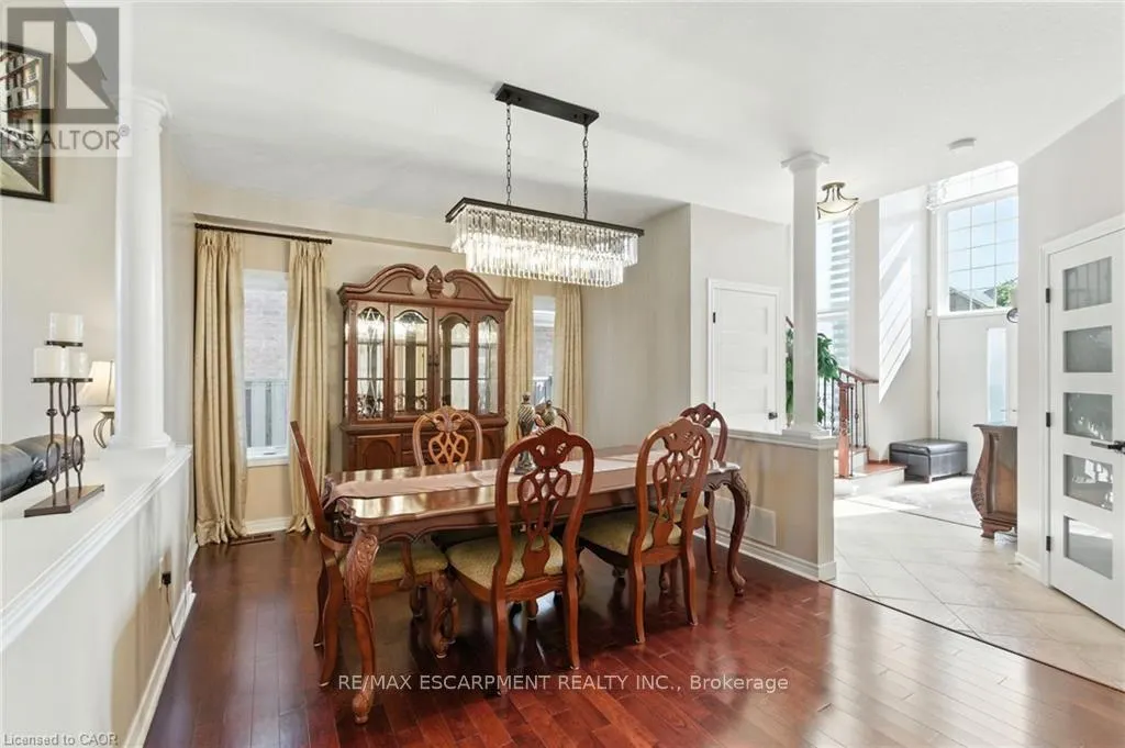 11 SILVERSPRING CRESCENT