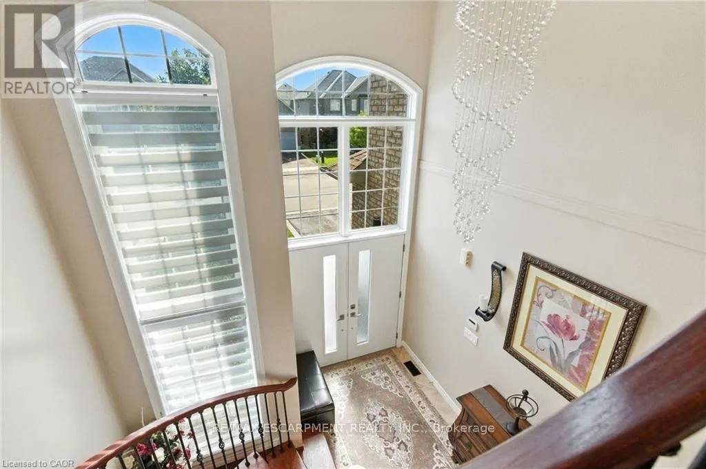 11 SILVERSPRING CRESCENT