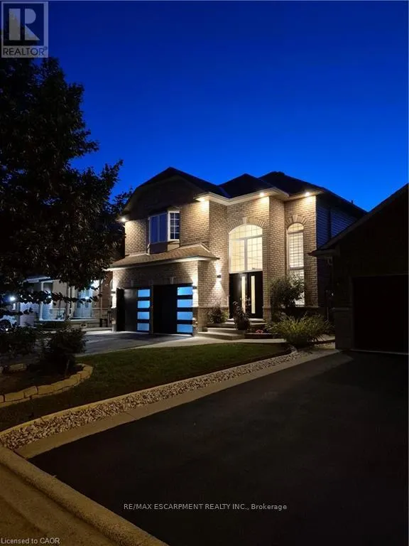 11 SILVERSPRING CRESCENT