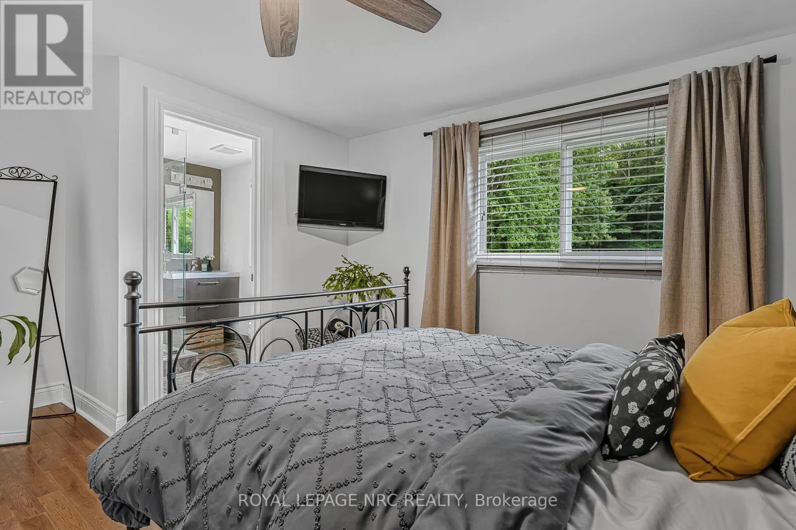 146 MERRITT ROAD