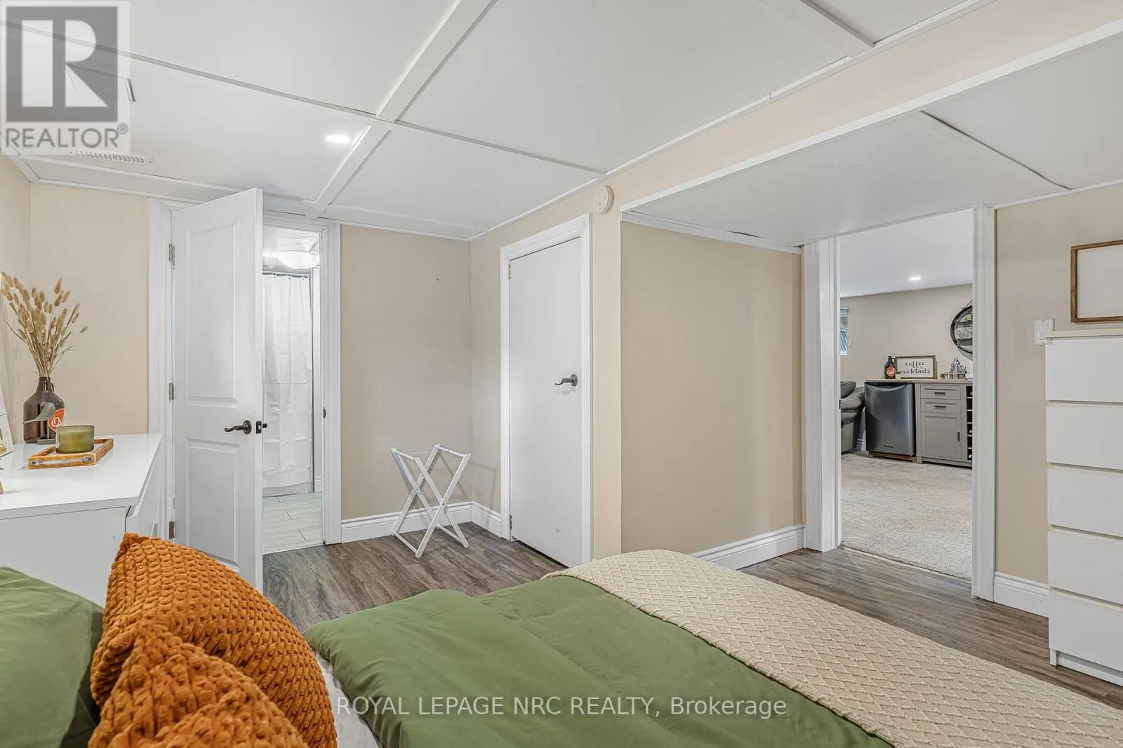 146 MERRITT ROAD