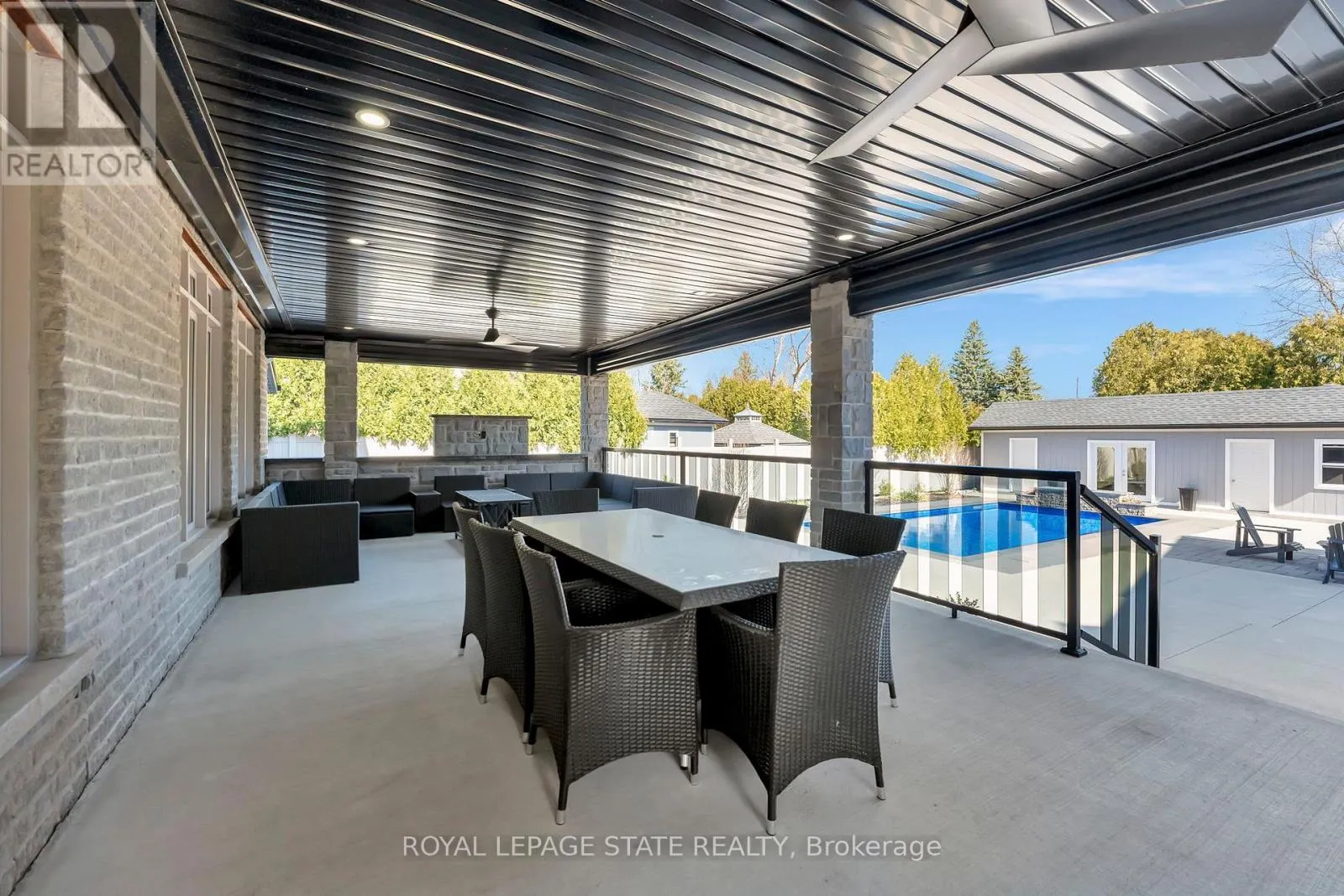 7 BERNINI COURT