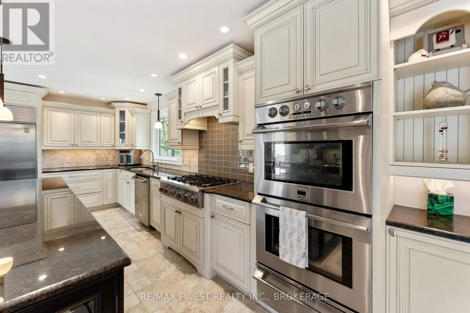 466 COLEBROOK ROAD