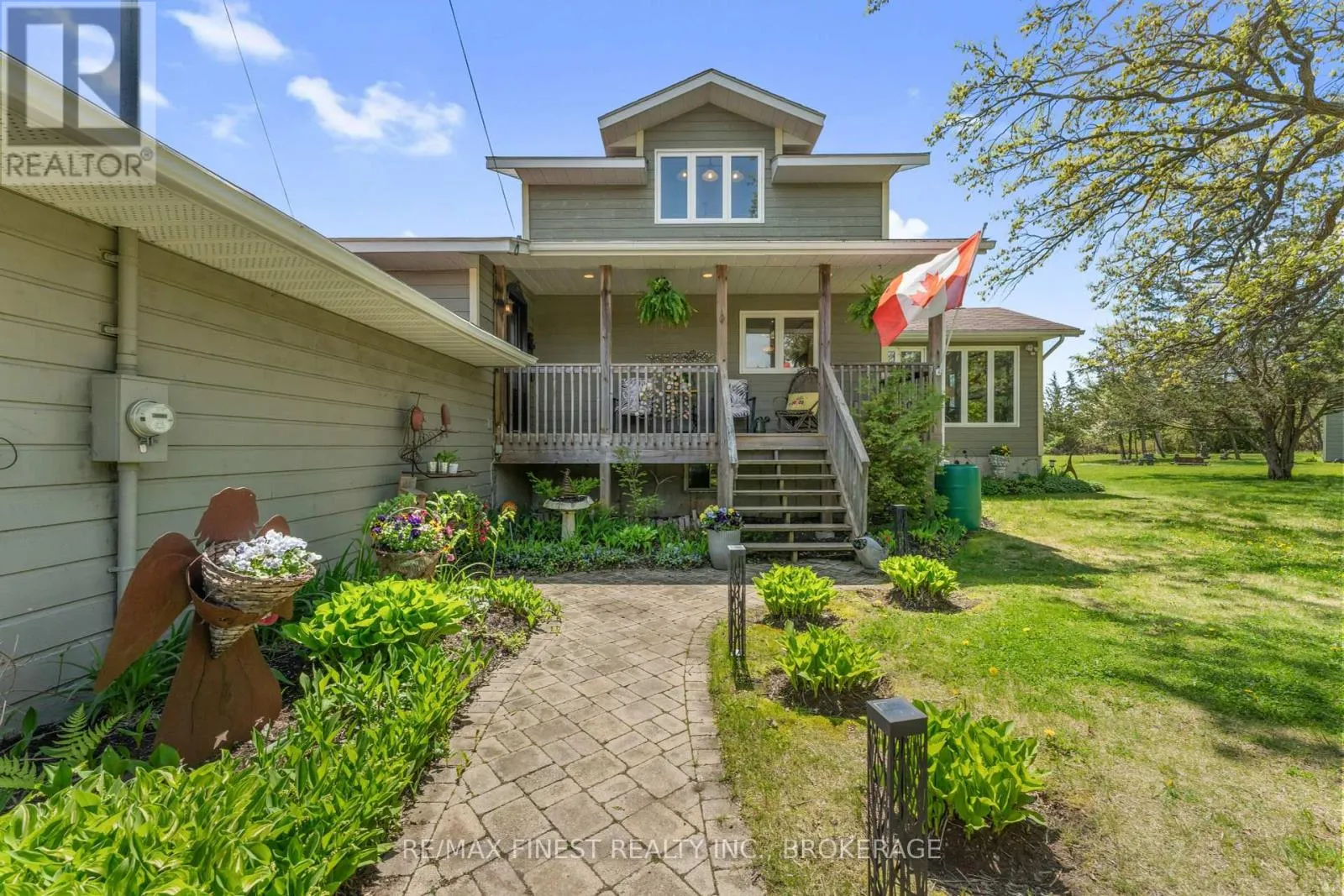 466 COLEBROOK ROAD