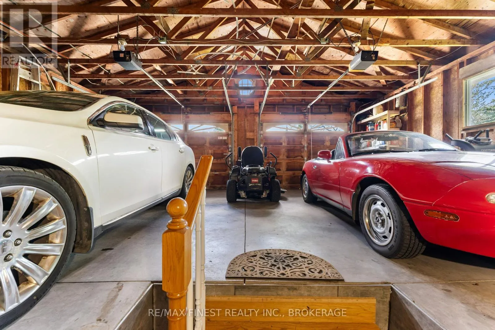 466 COLEBROOK ROAD