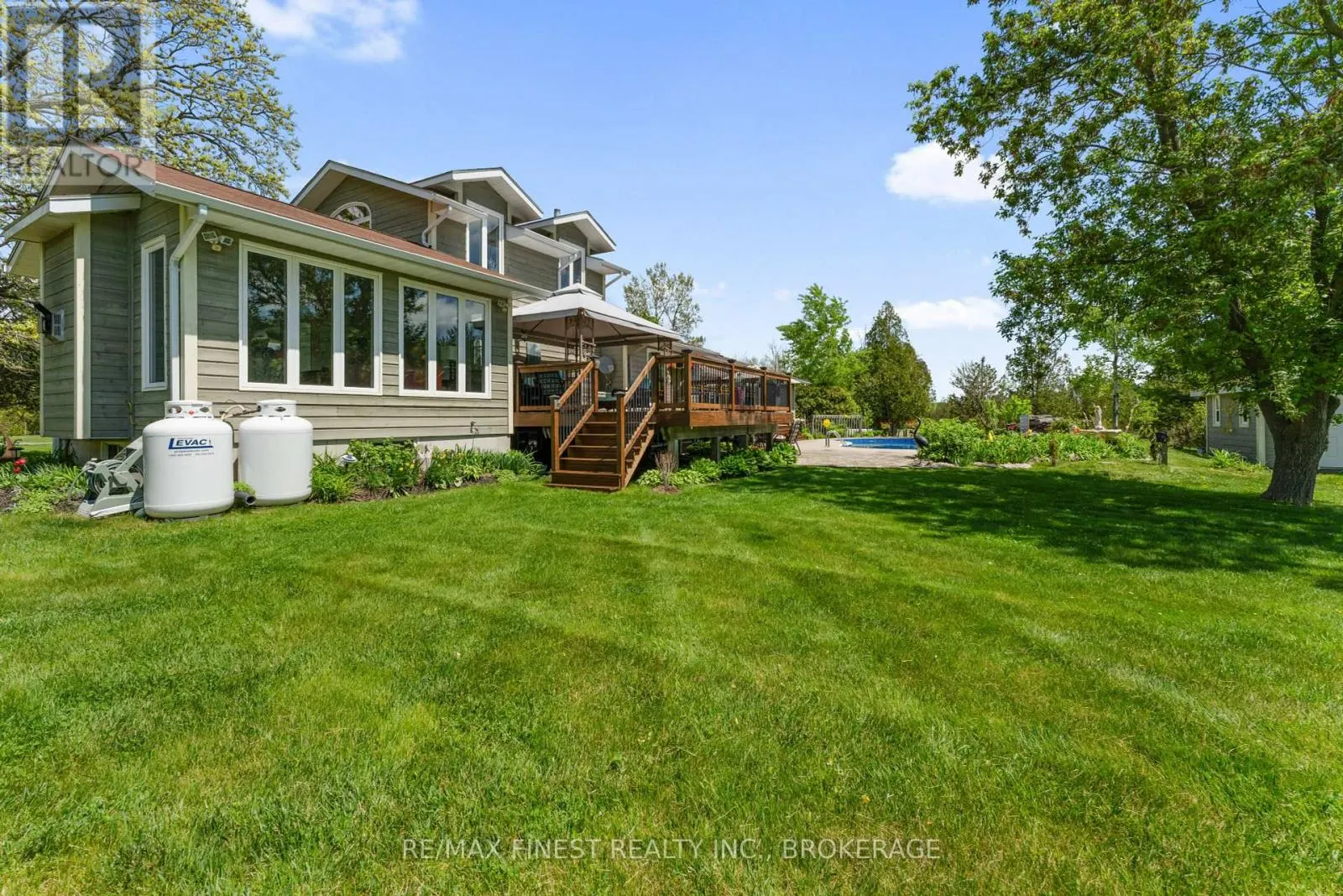 466 COLEBROOK ROAD
