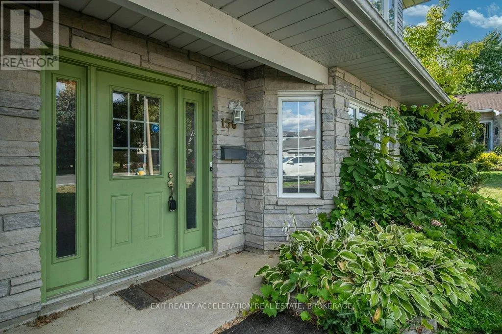 150 SHORELINE CRESCENT