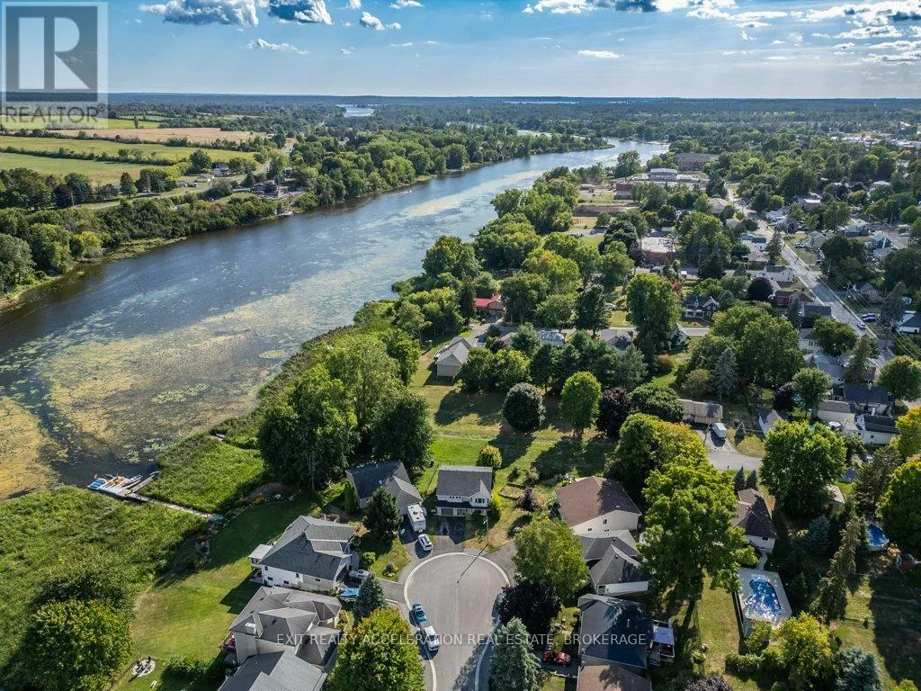 150 SHORELINE CRESCENT