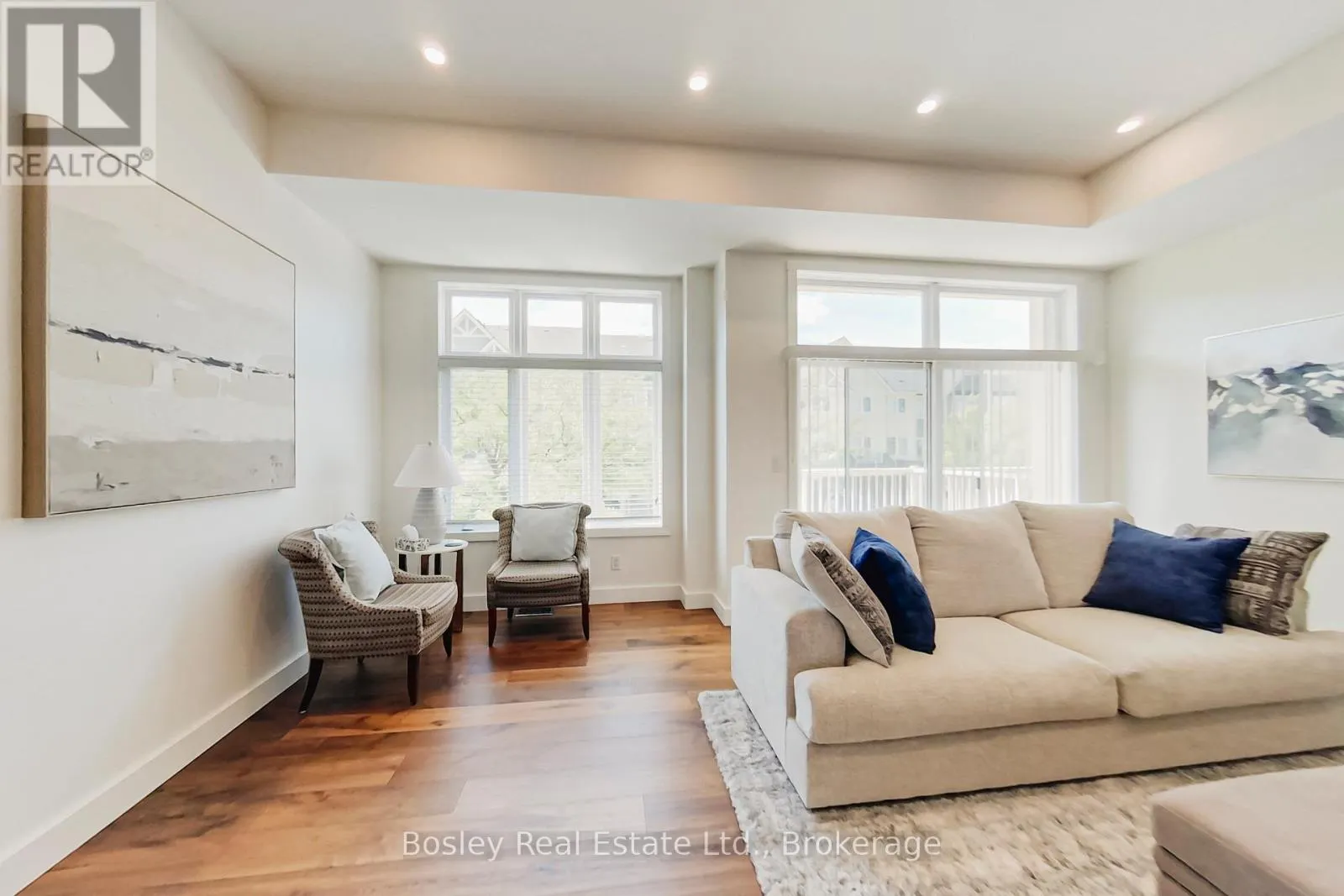 8 - 104 FARMGATE ROAD, #8