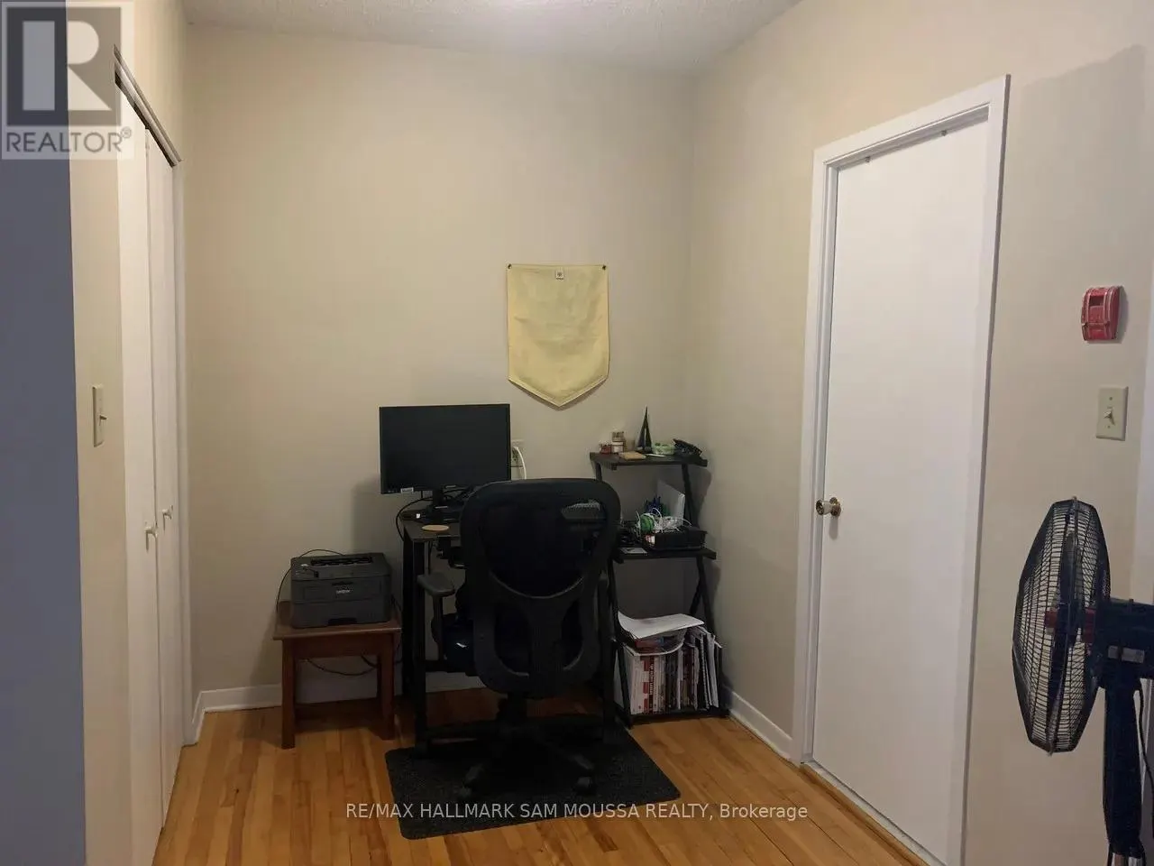 10 - 232 COOPER STREET