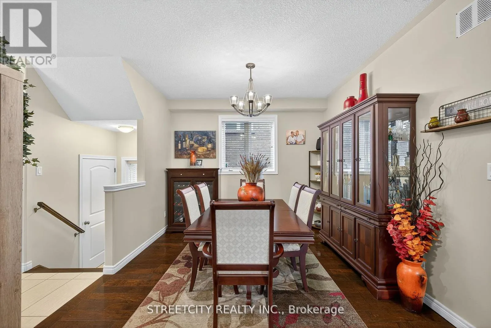28 GOUDA PLACE