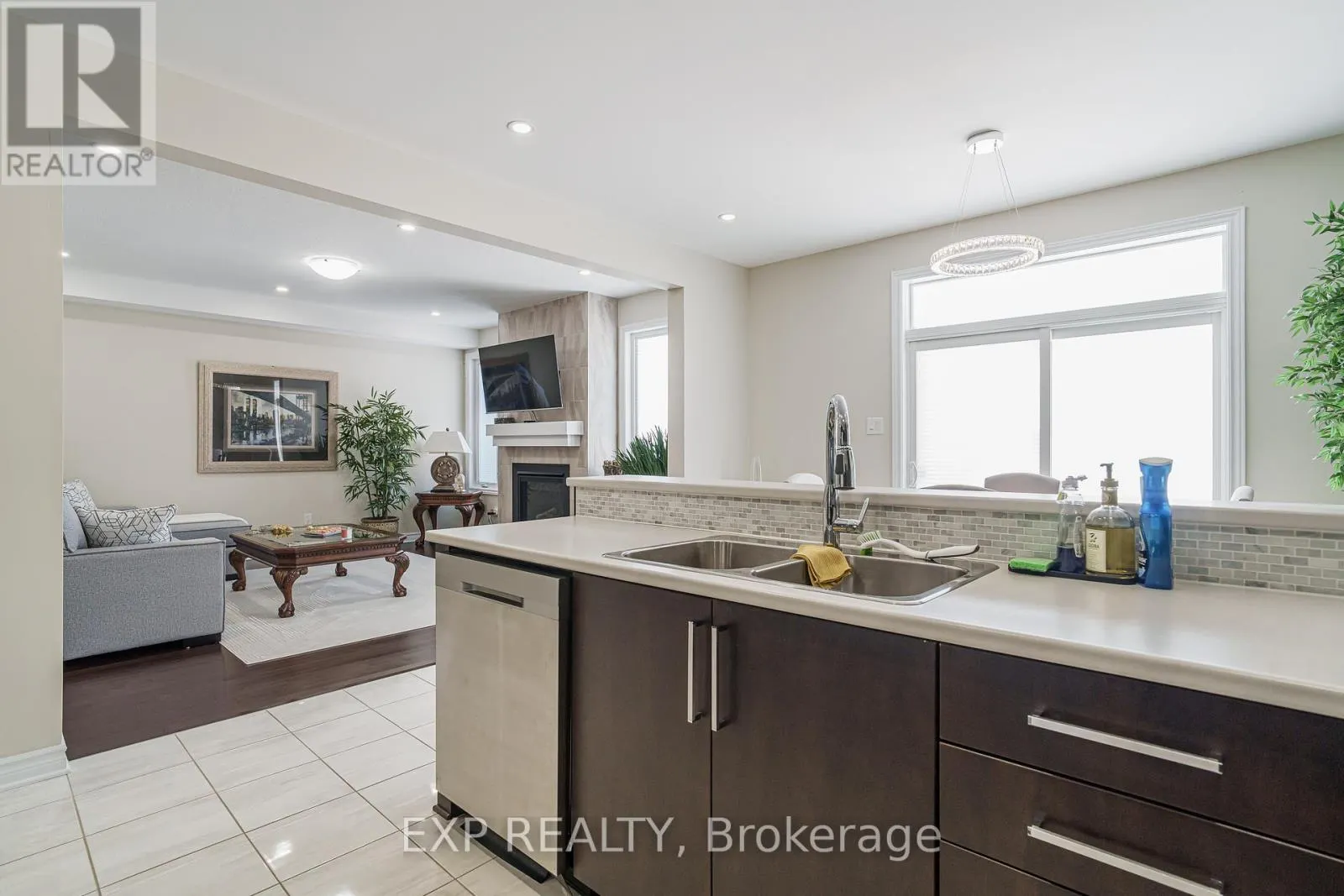 628 EAGLE CREST HEIGHTS