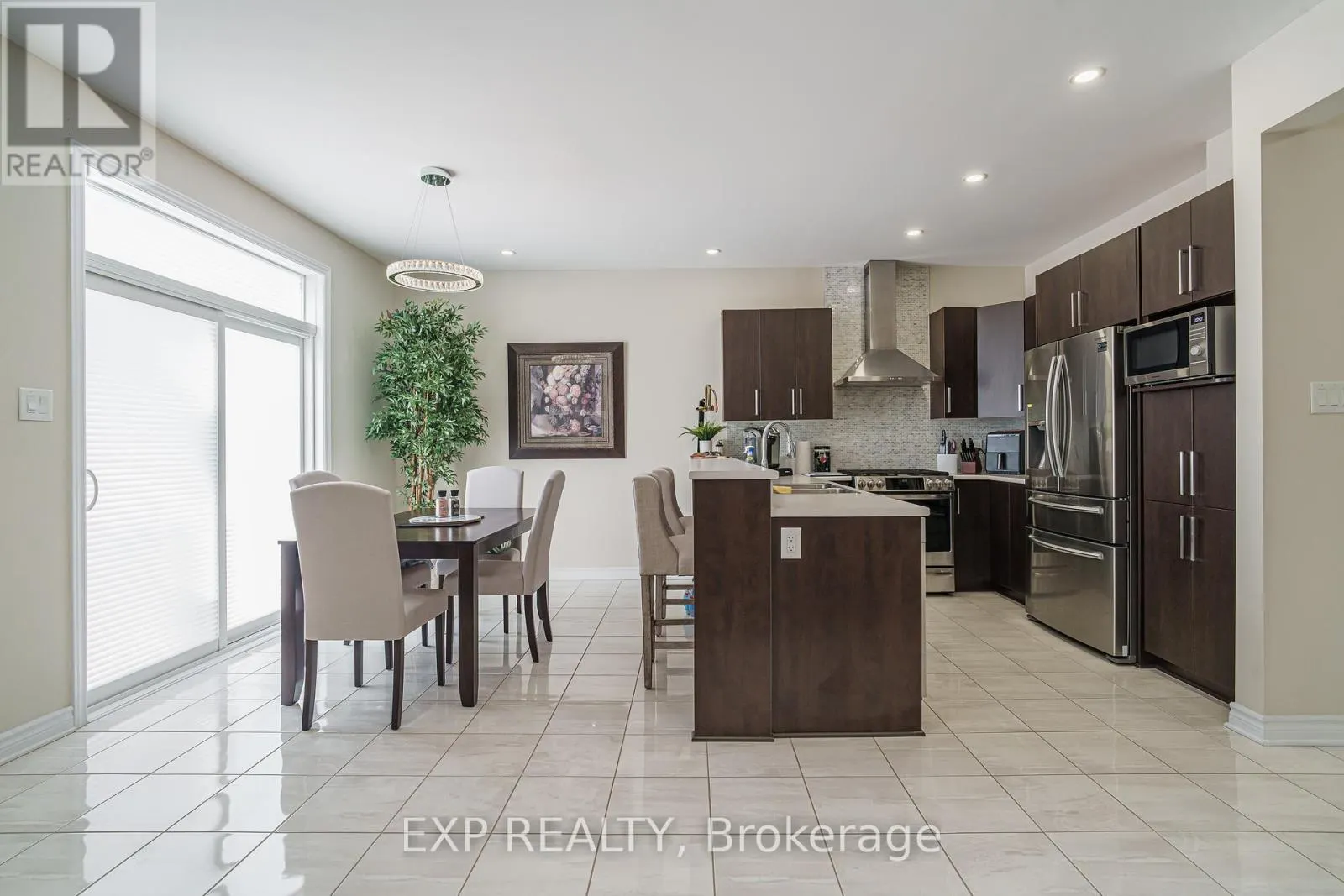 628 EAGLE CREST HEIGHTS