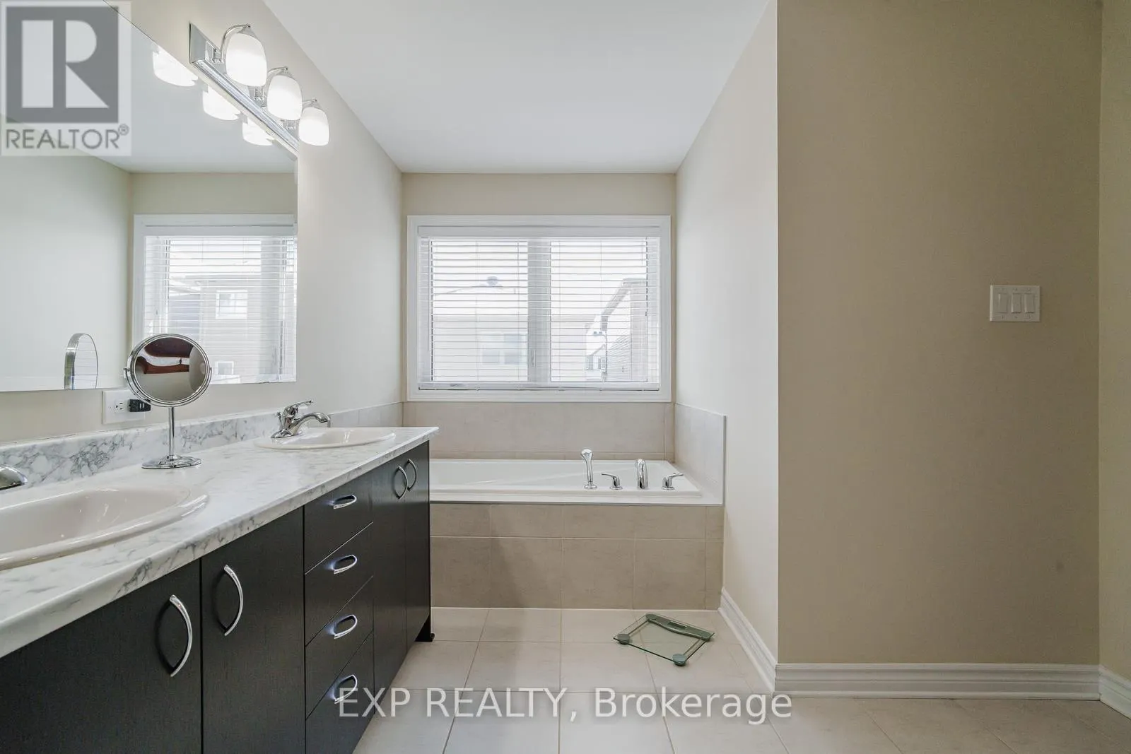 628 EAGLE CREST HEIGHTS