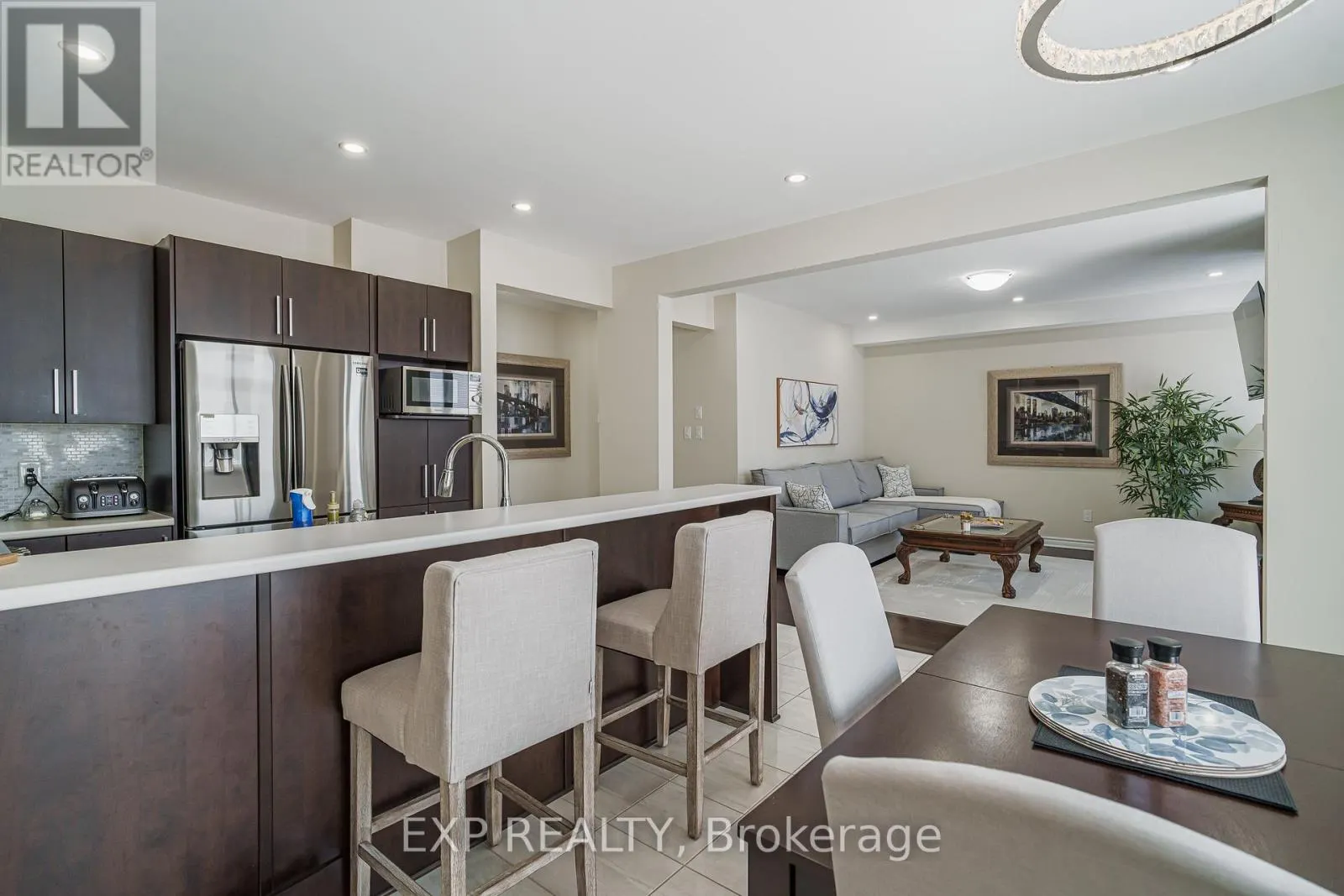 628 EAGLE CREST HEIGHTS