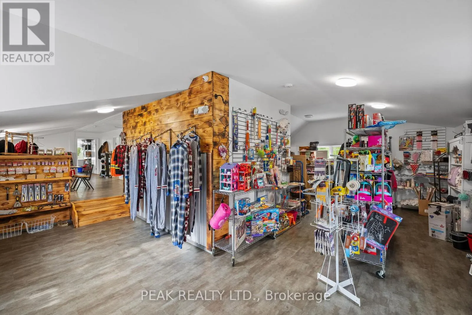 22353 HIGHWAY 41