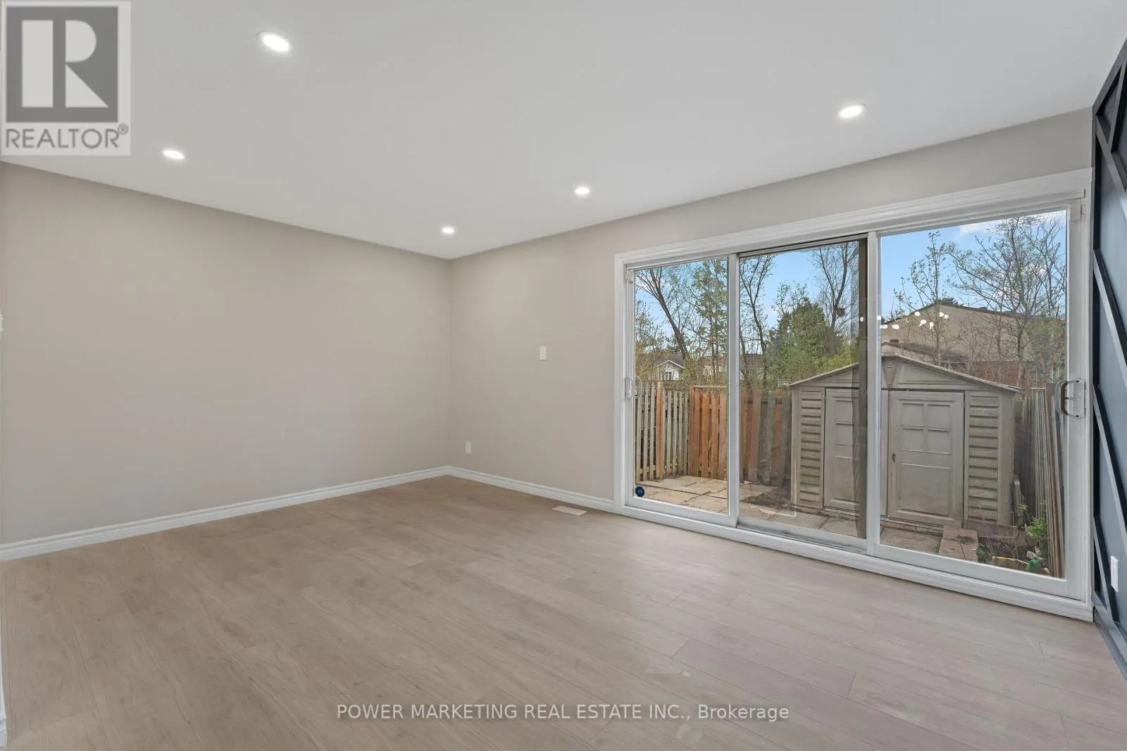 1566 FEATHER LANE