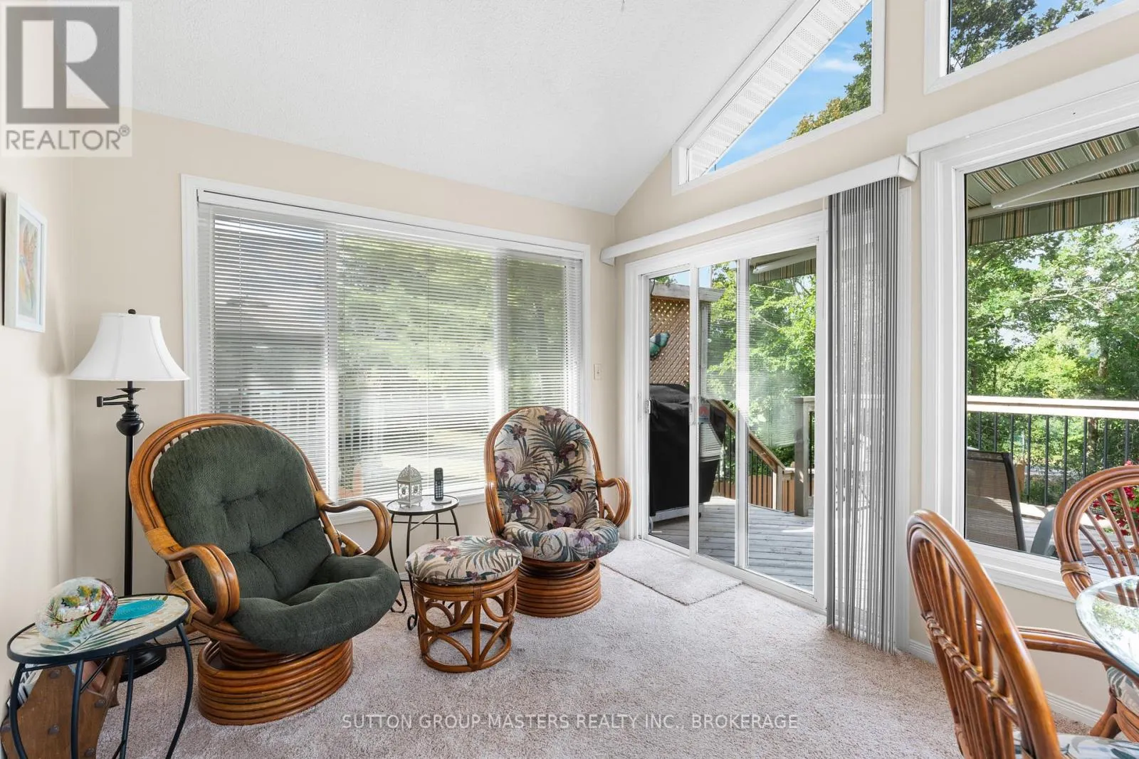 539 SACKVILLE CRESCENT