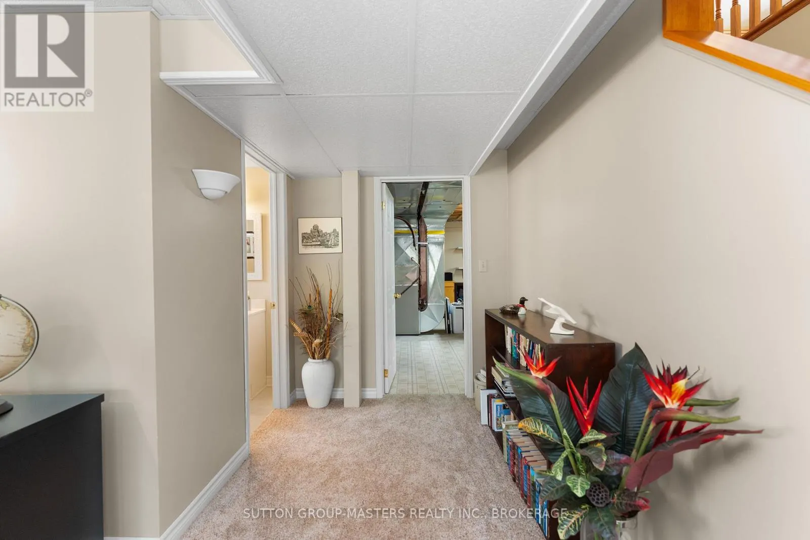 539 SACKVILLE CRESCENT