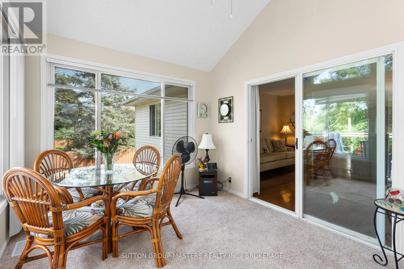 539 SACKVILLE CRESCENT