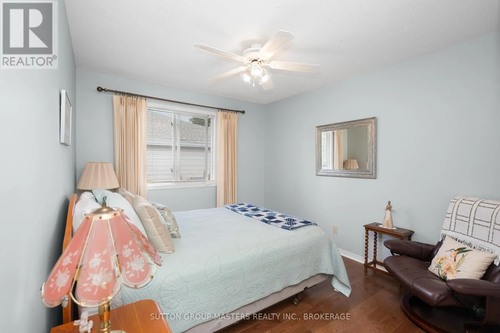 539 SACKVILLE CRESCENT