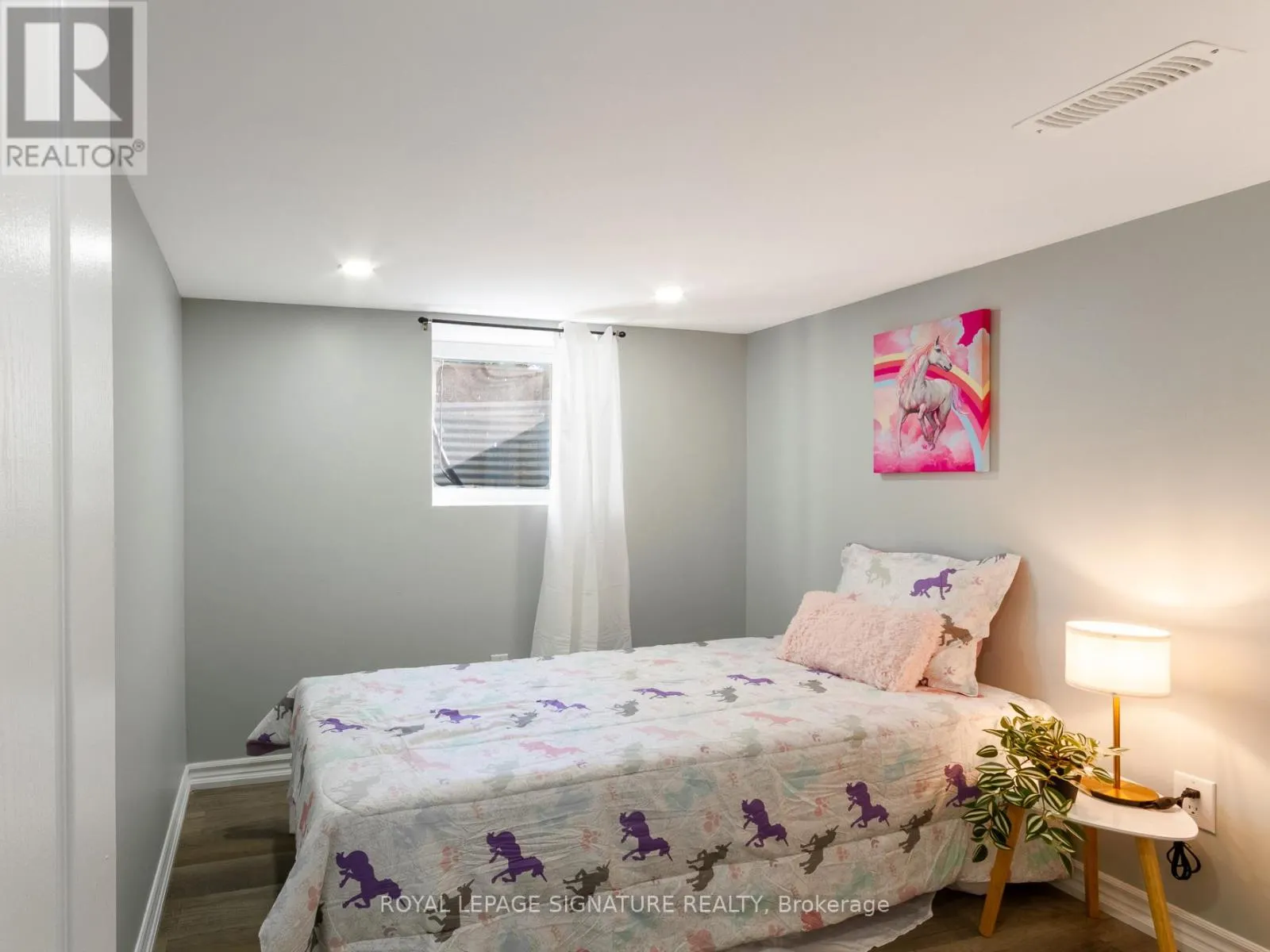 66 NIAGARA ROAD