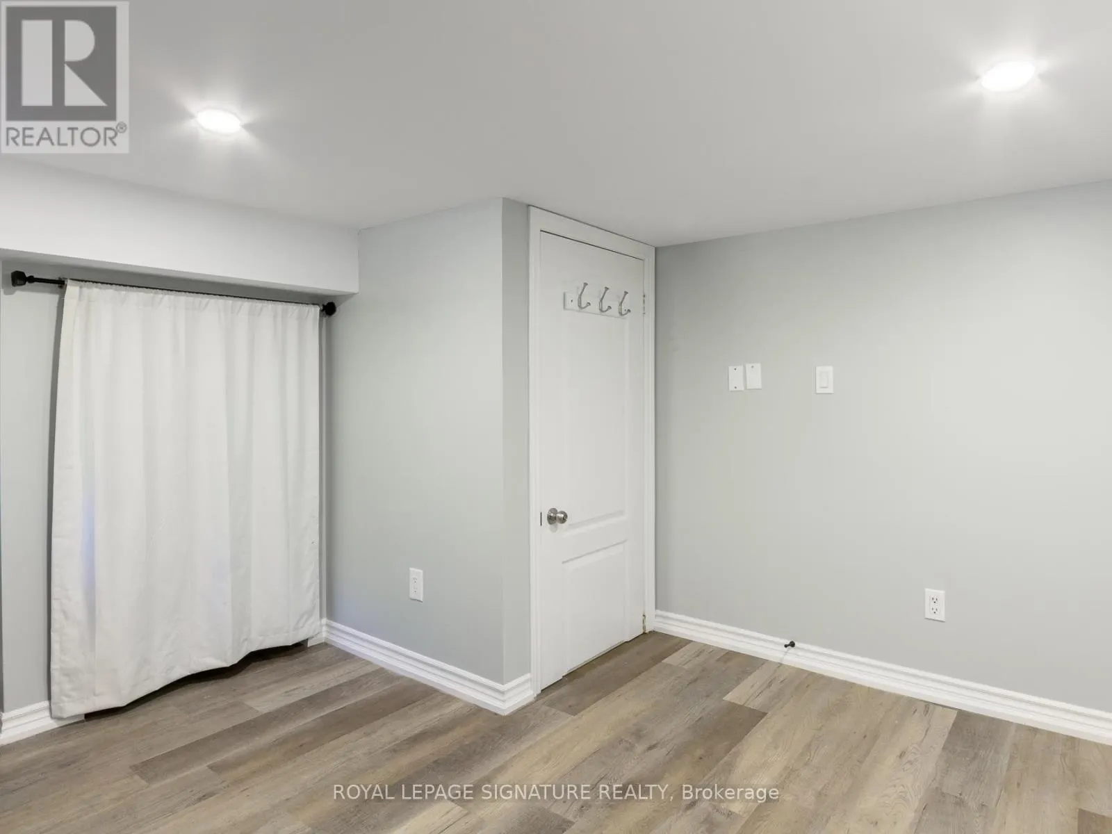 66 NIAGARA ROAD