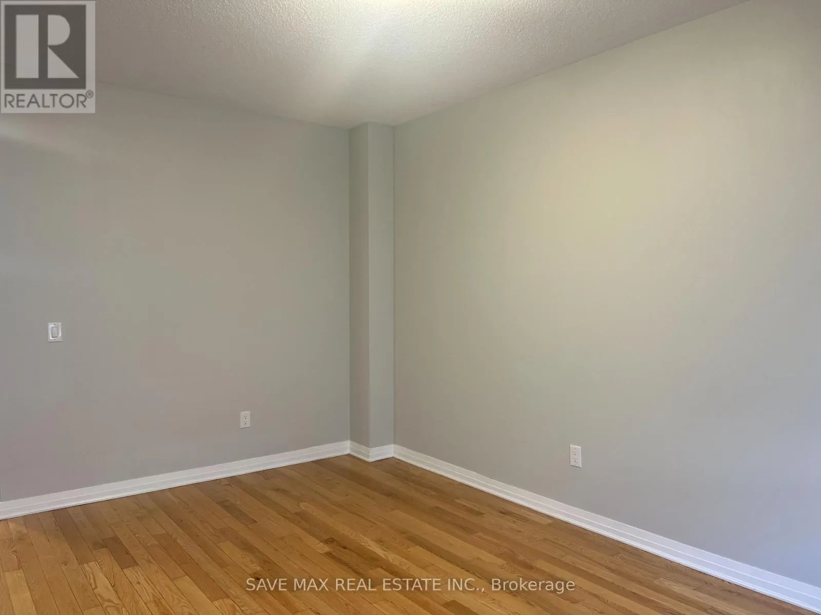 4194 CHERRY HEIGHTS BOULEVARD W