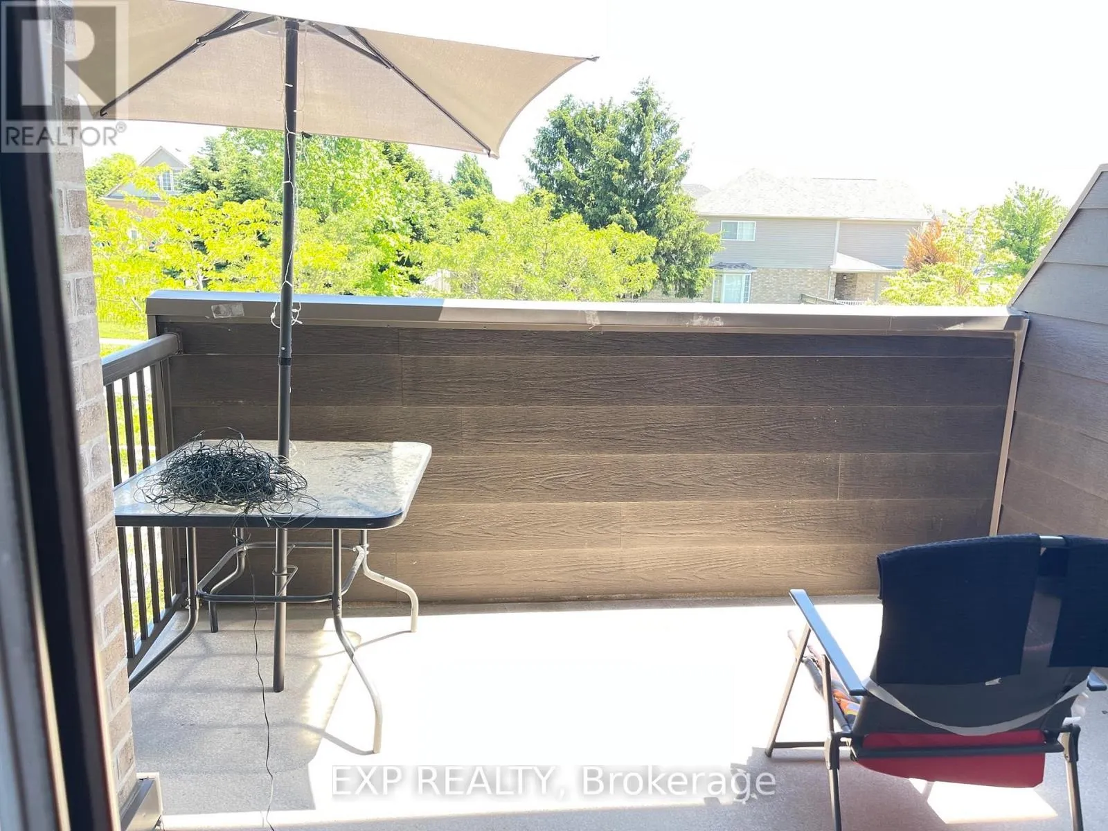 9 - 2056 MEADOWGATE BOULEVARD, #9