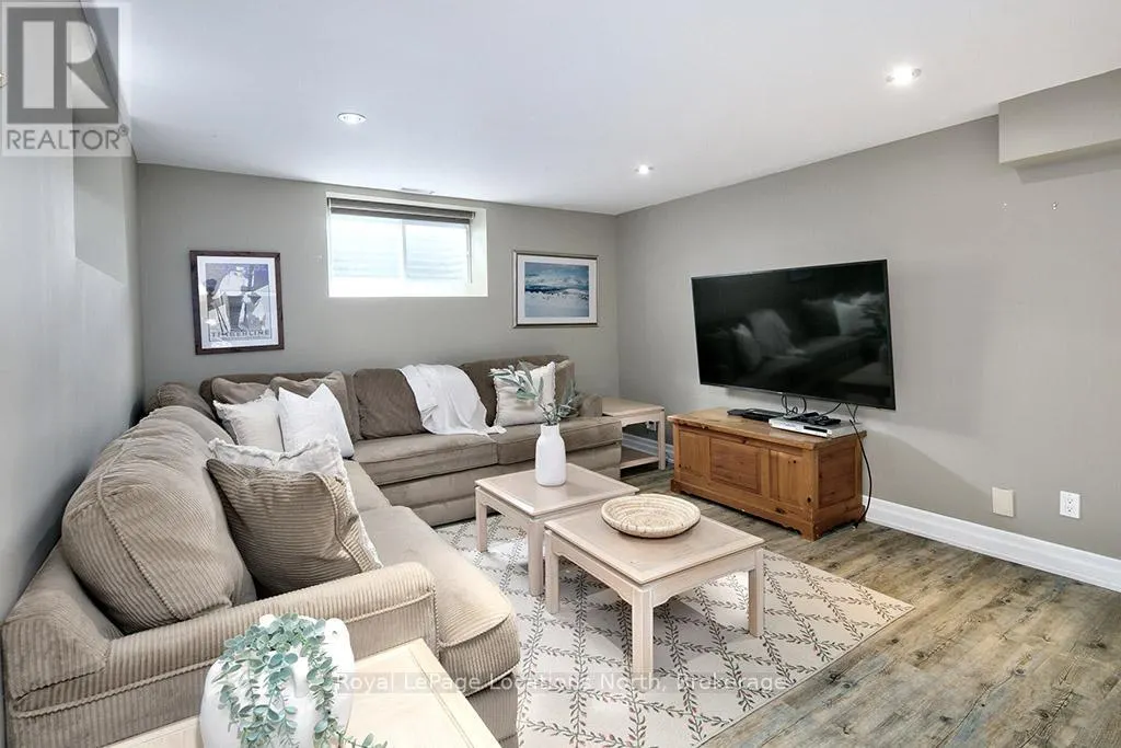 112 ALGONQUIN DRIVE