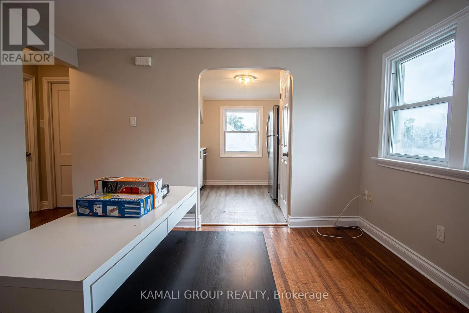 UPPER - 15 SHERBOURNE STREET
