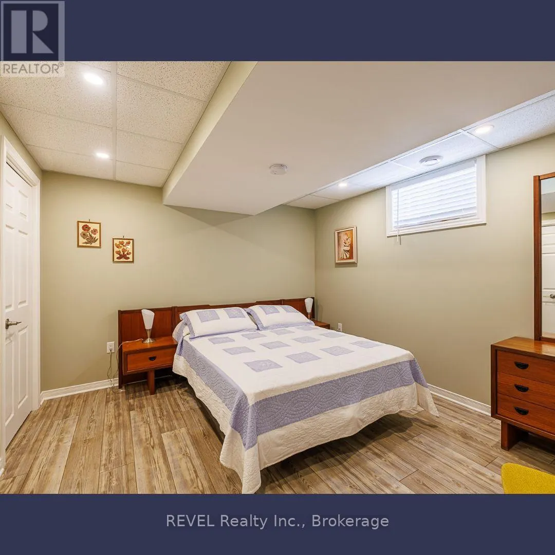 2 SEYVAL PLACE