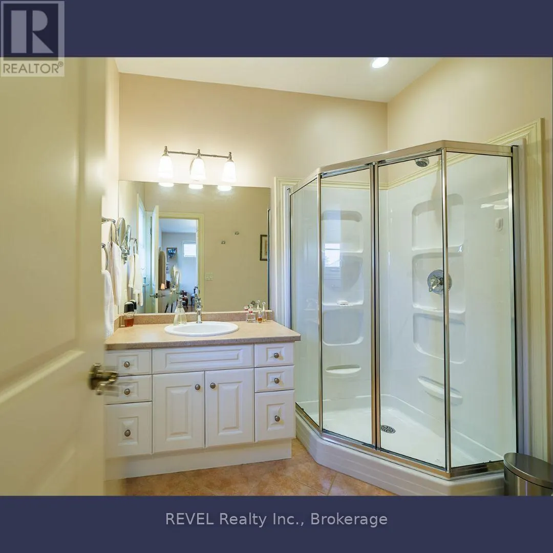2 SEYVAL PLACE
