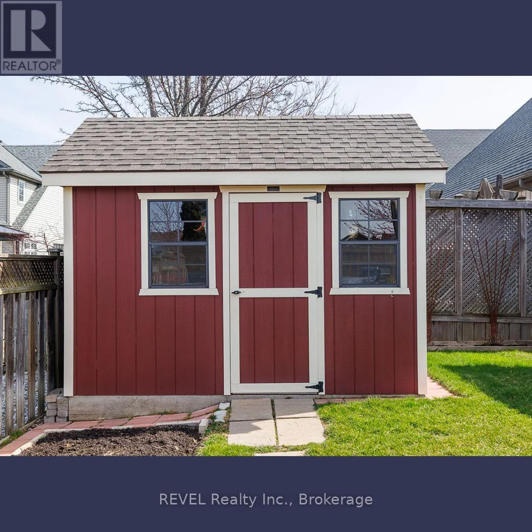 2 SEYVAL PLACE