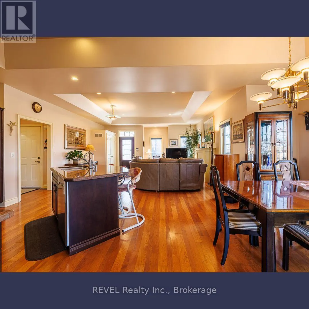 2 SEYVAL PLACE