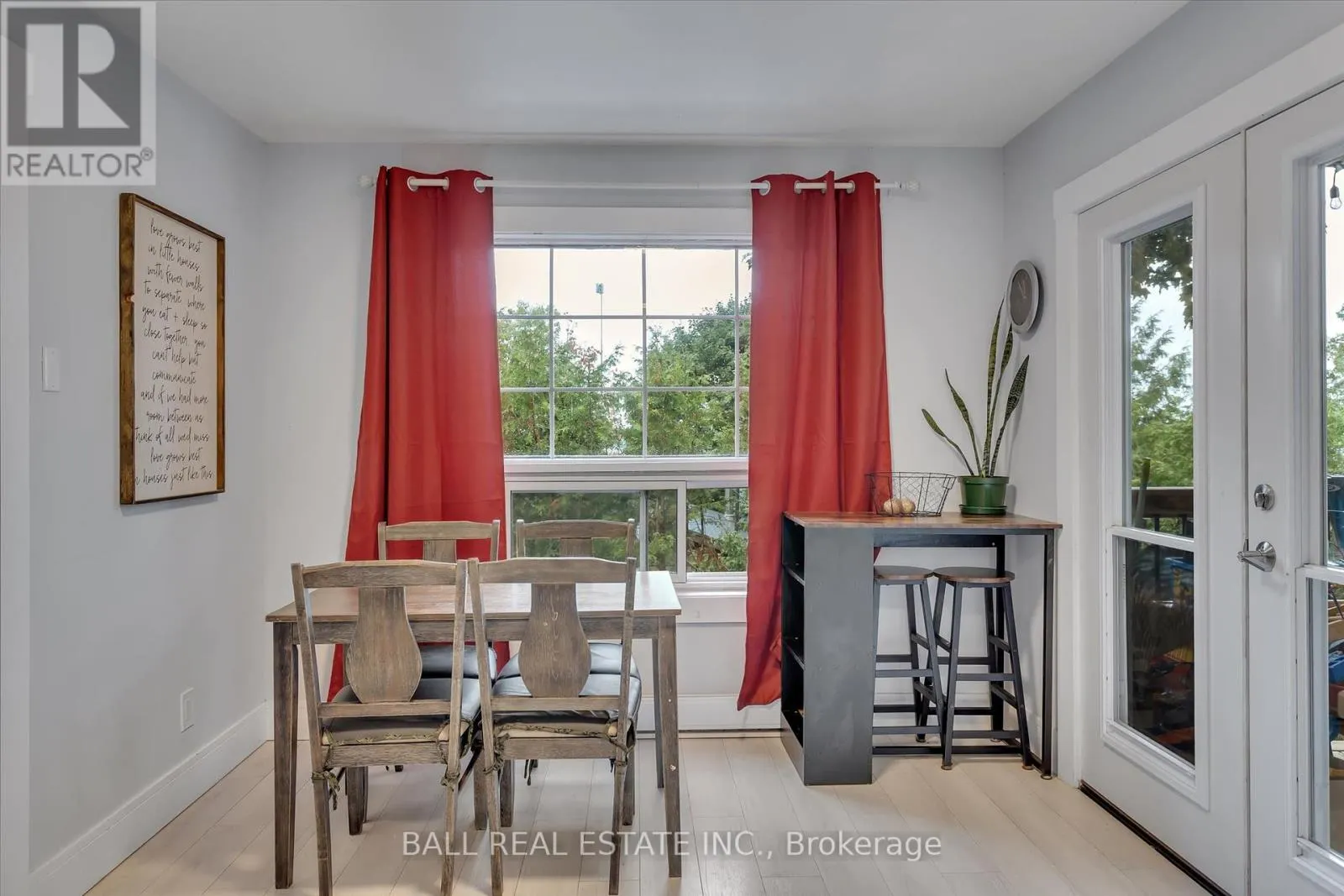 32 CHERRYHILL STREET