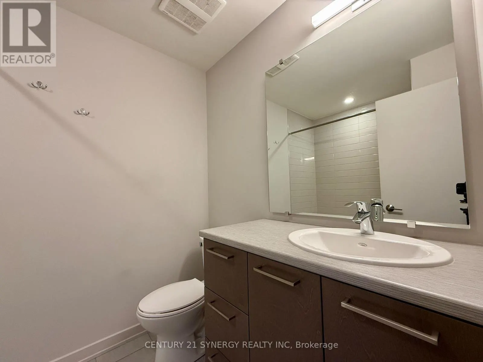 671 ODYSSEY WAY