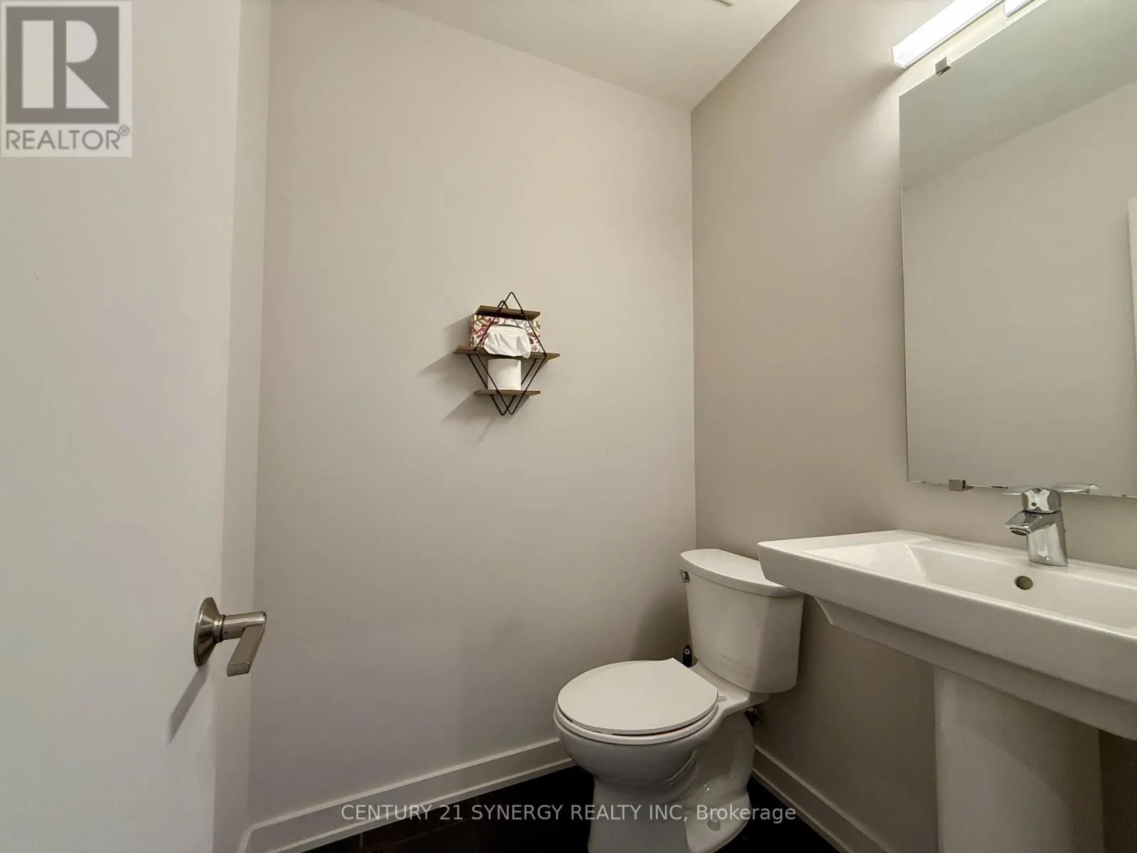 671 ODYSSEY WAY