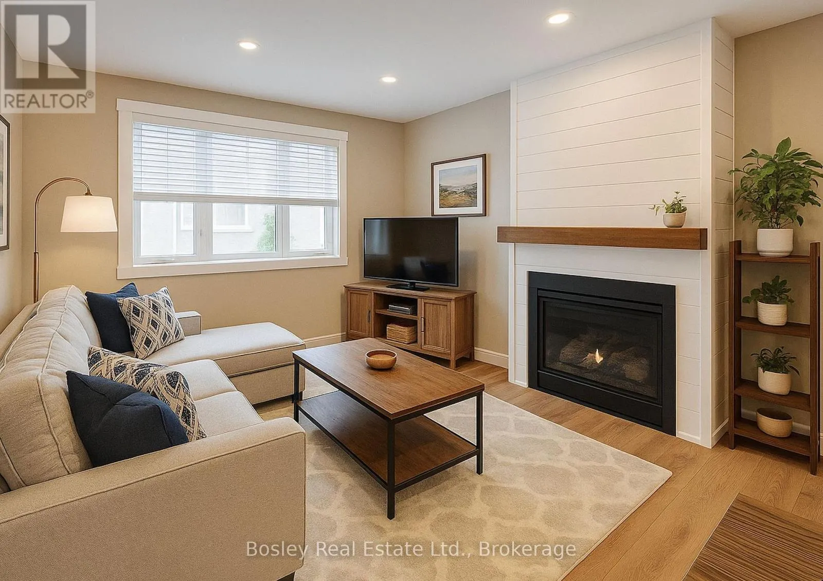 153 TROWBRIDGE STREET W