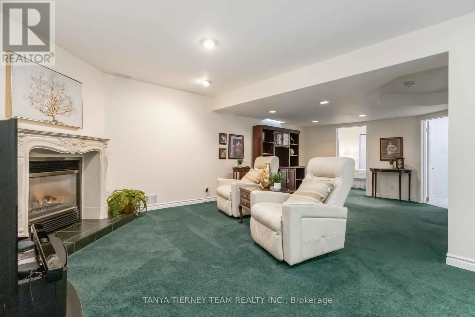 750 DUNCAN COURT