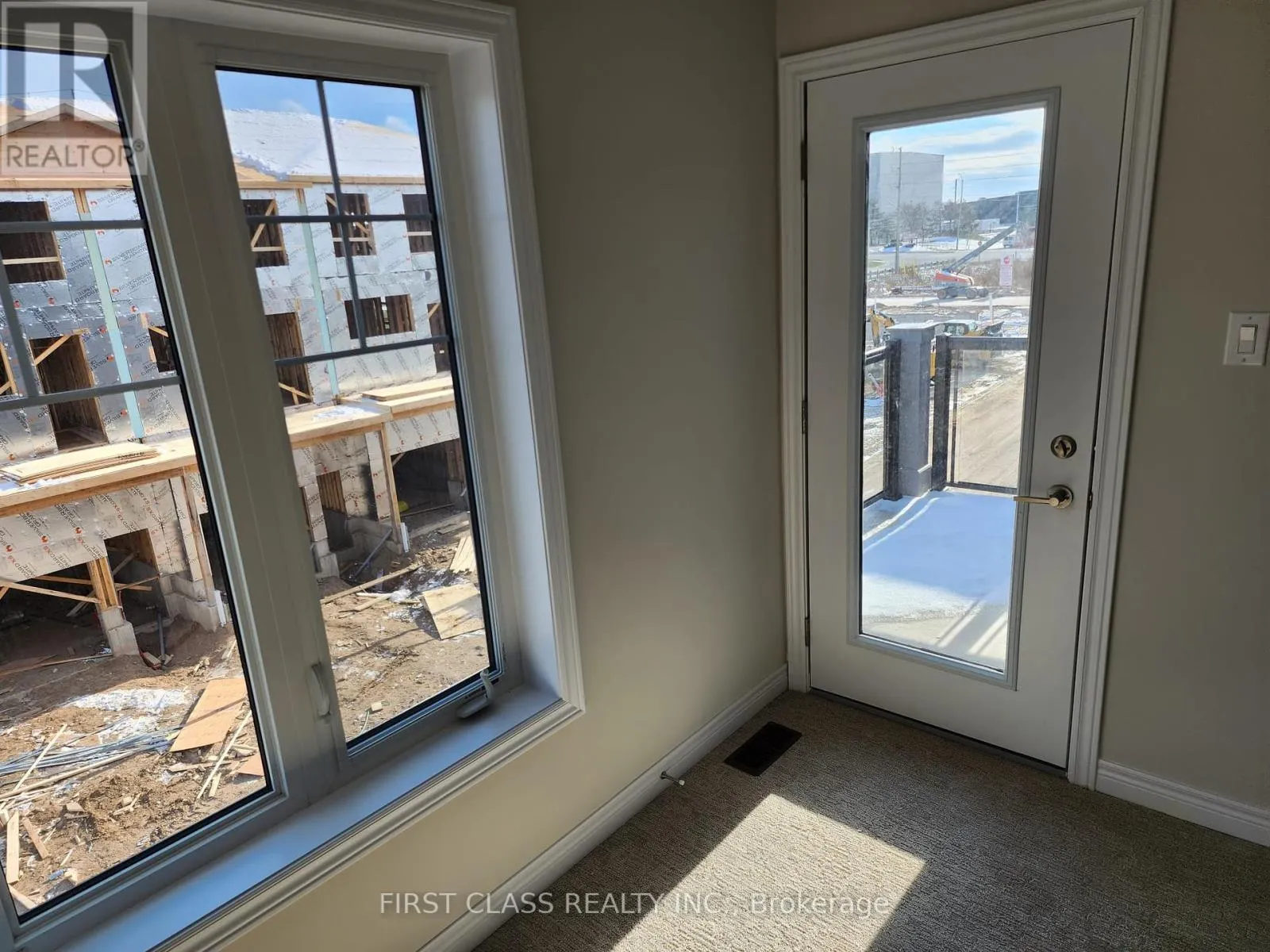 84 - 10 BIRMINGHAM DRIVE
