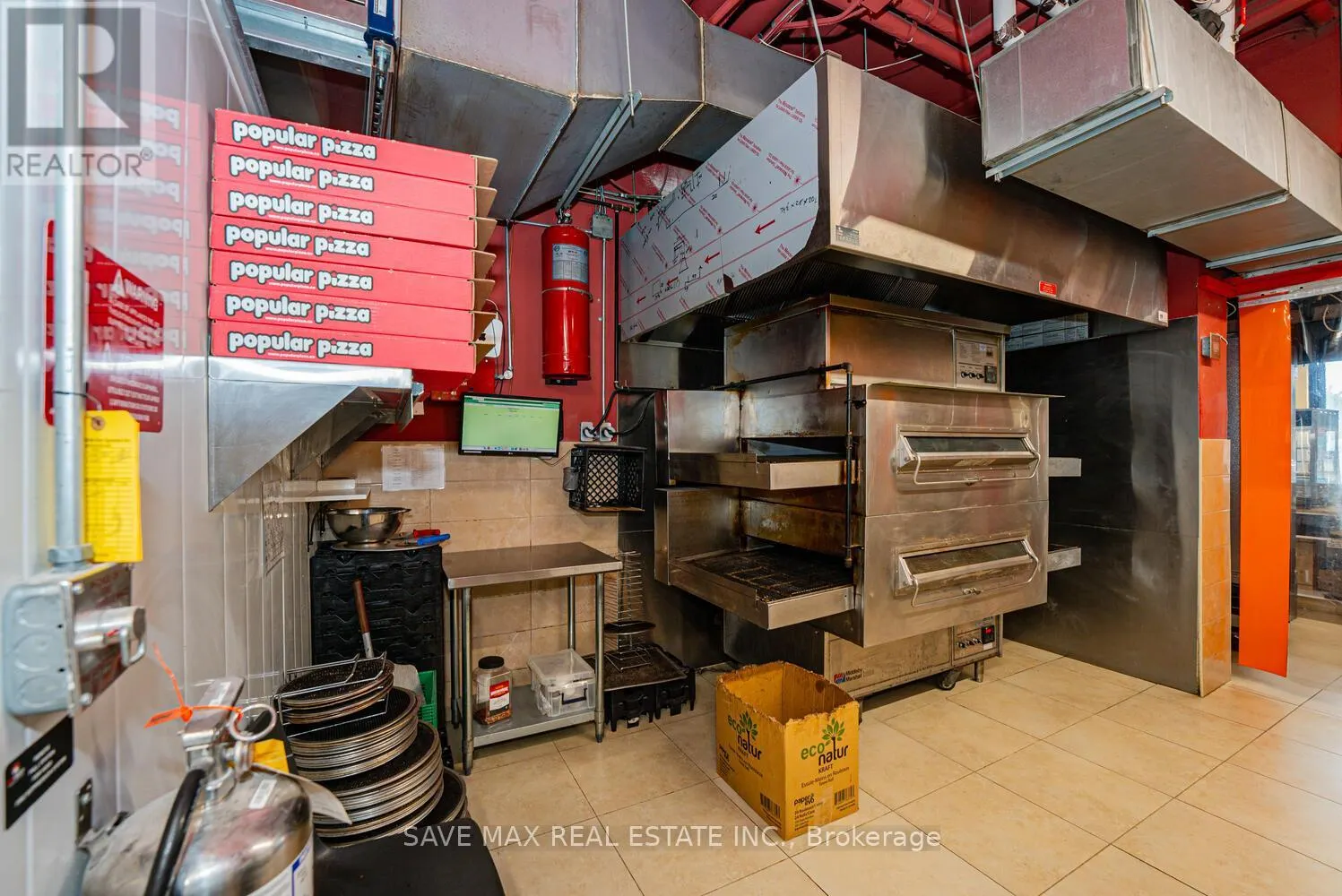 4 - 330 PHILIP STREET W