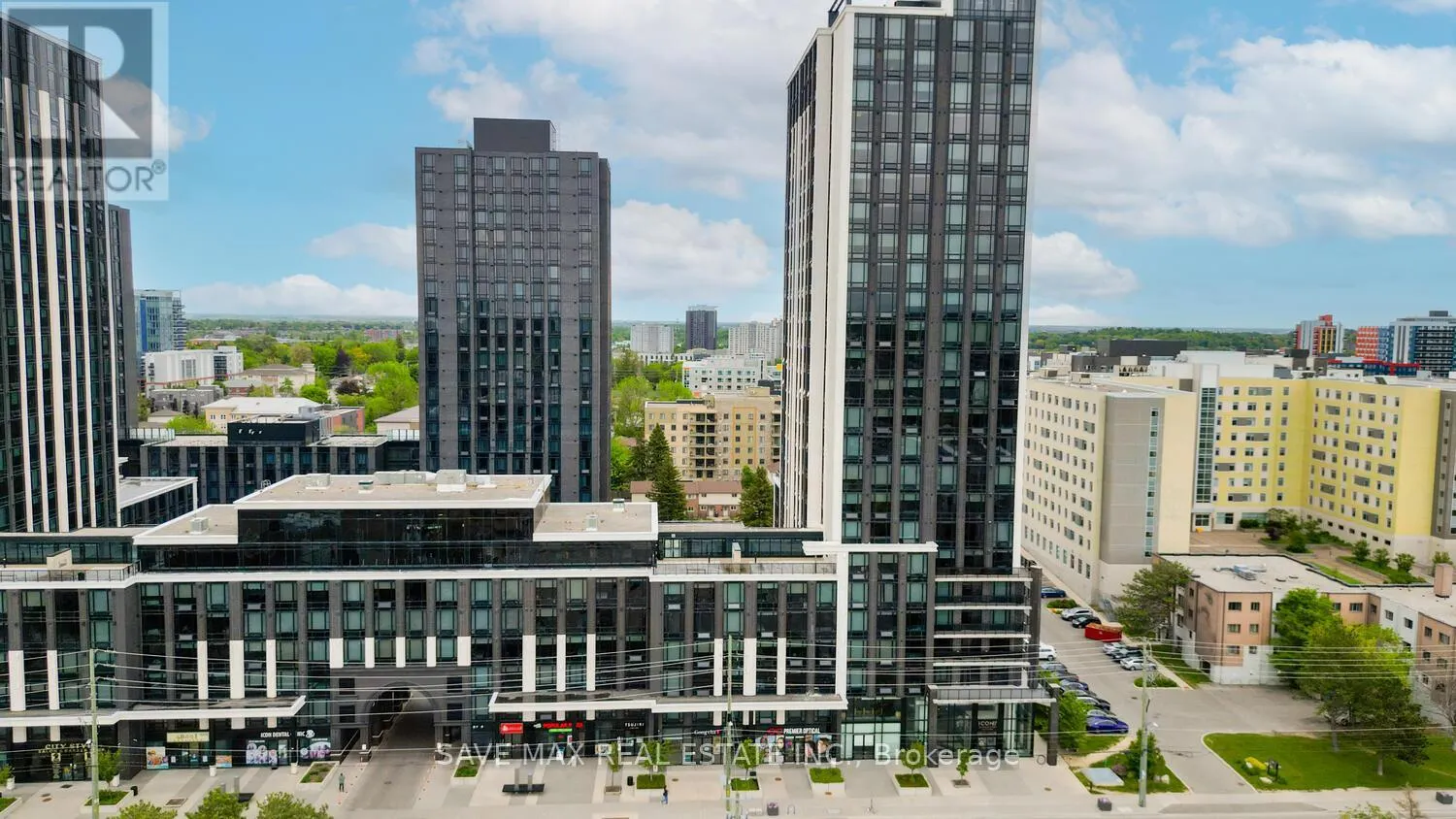 4 - 330 PHILIP STREET W