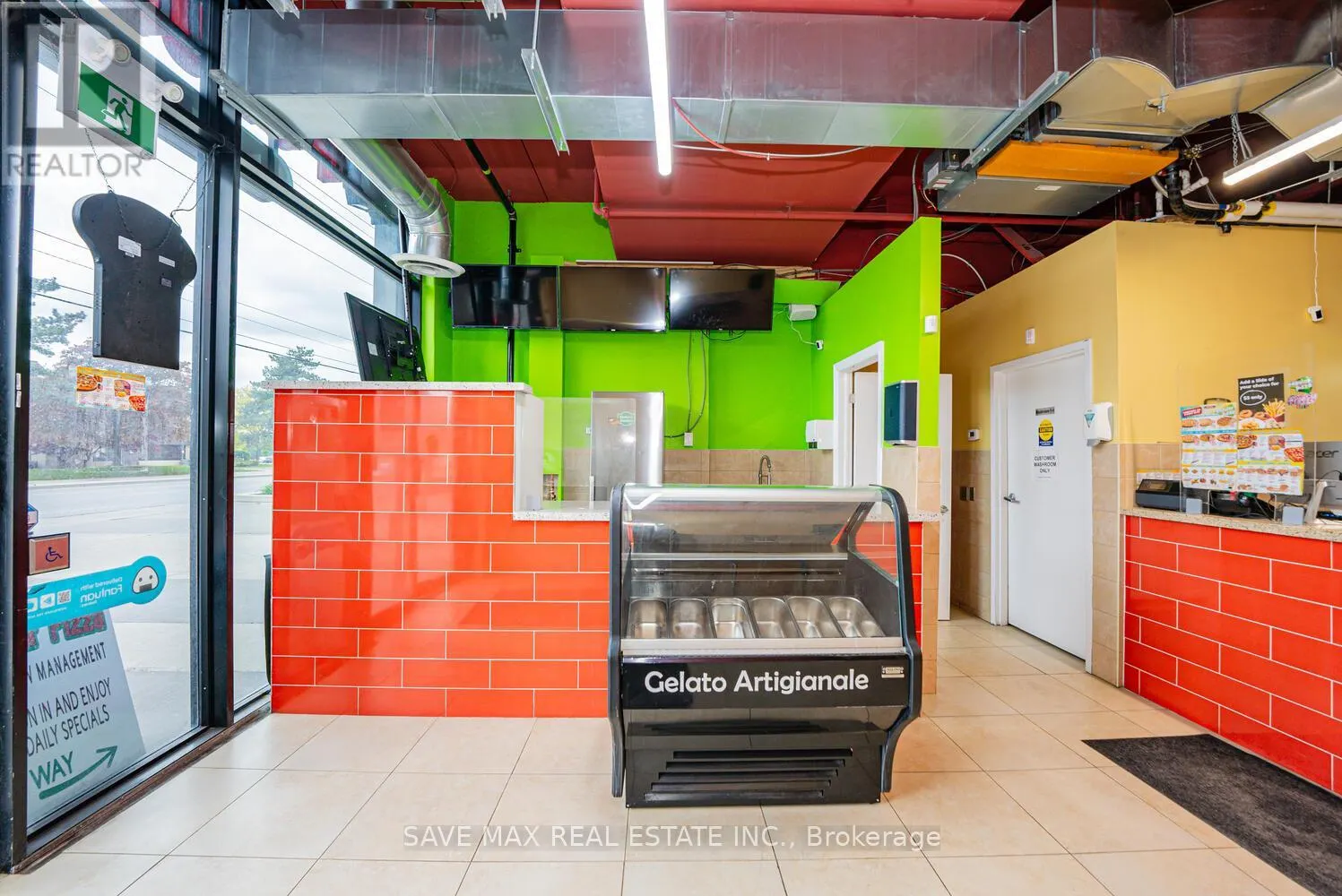 4 - 330 PHILIP STREET W