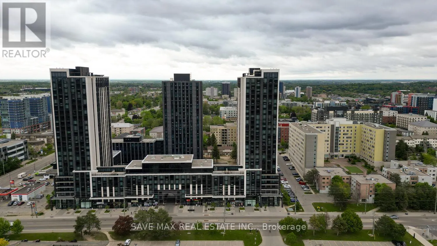 4 - 330 PHILIP STREET W