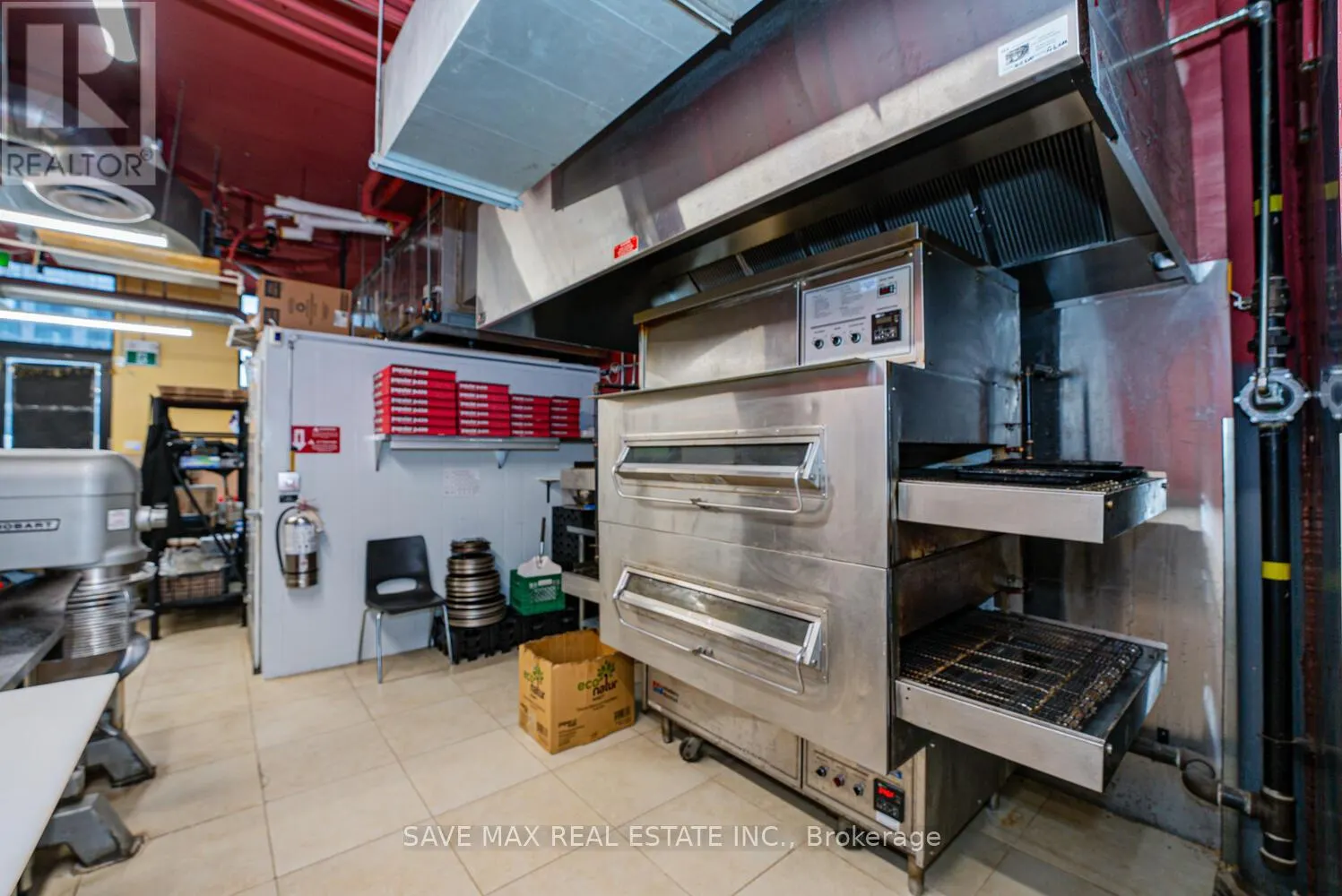 4 - 330 PHILIP STREET W