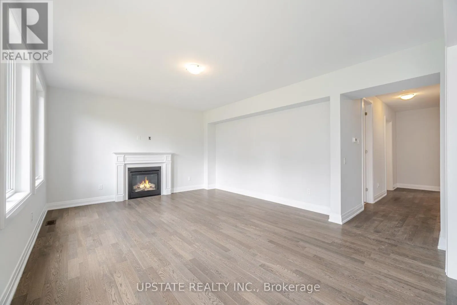 104 HARWOOD AVENUE