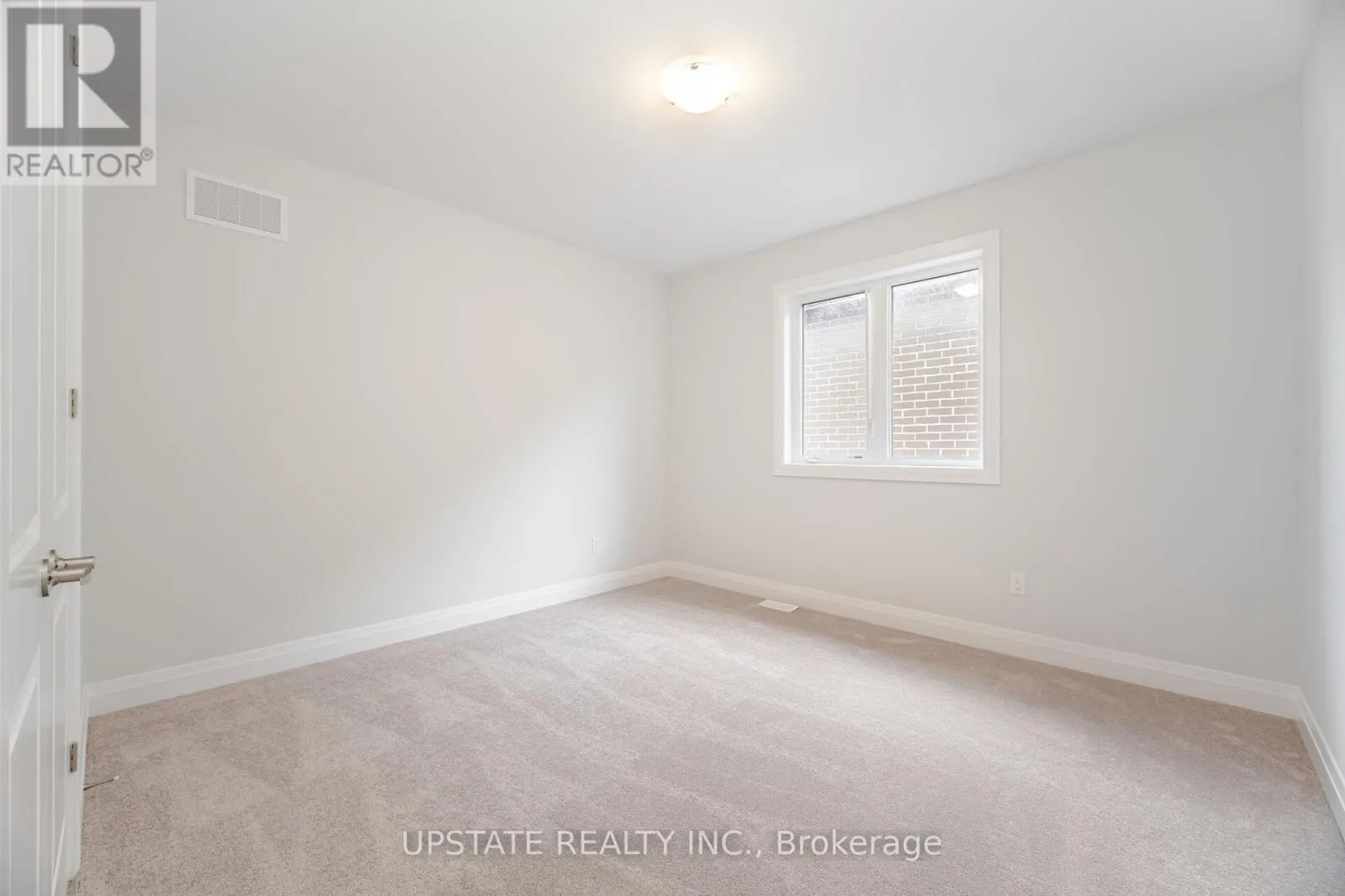 104 HARWOOD AVENUE